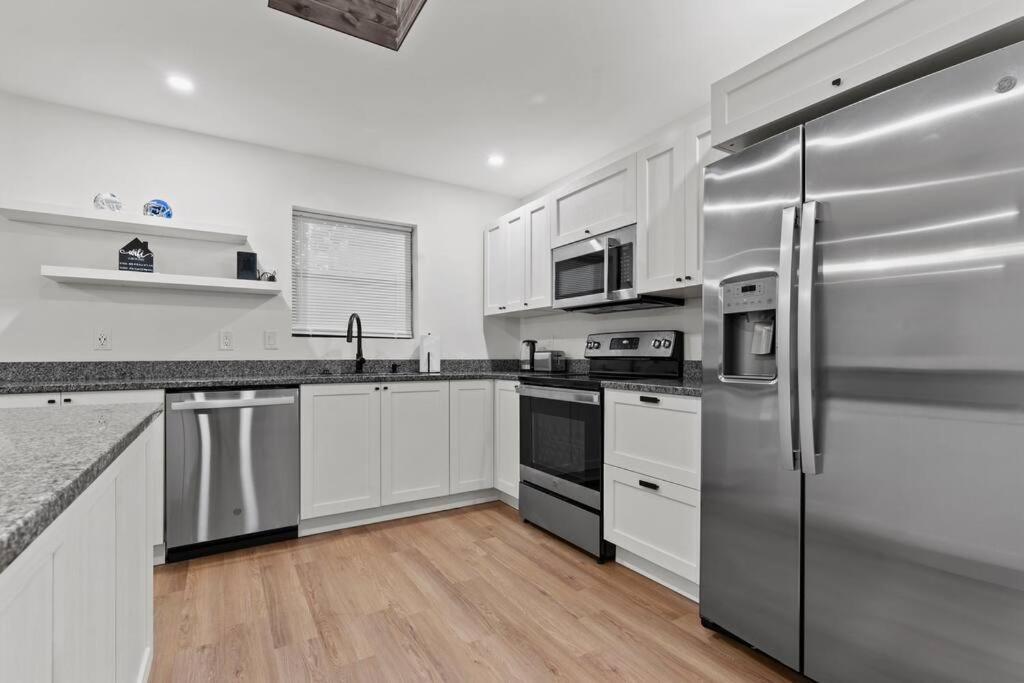 Gainesville-Newly Remodeled Home Bagian luar foto