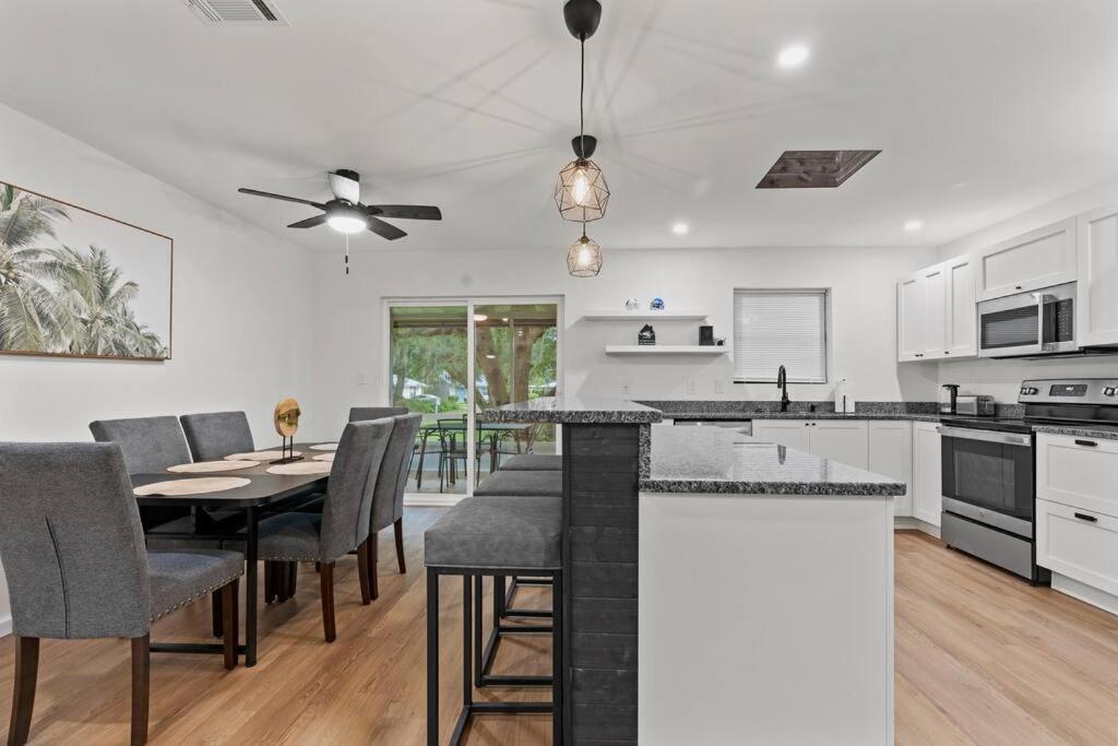 Gainesville-Newly Remodeled Home Bagian luar foto