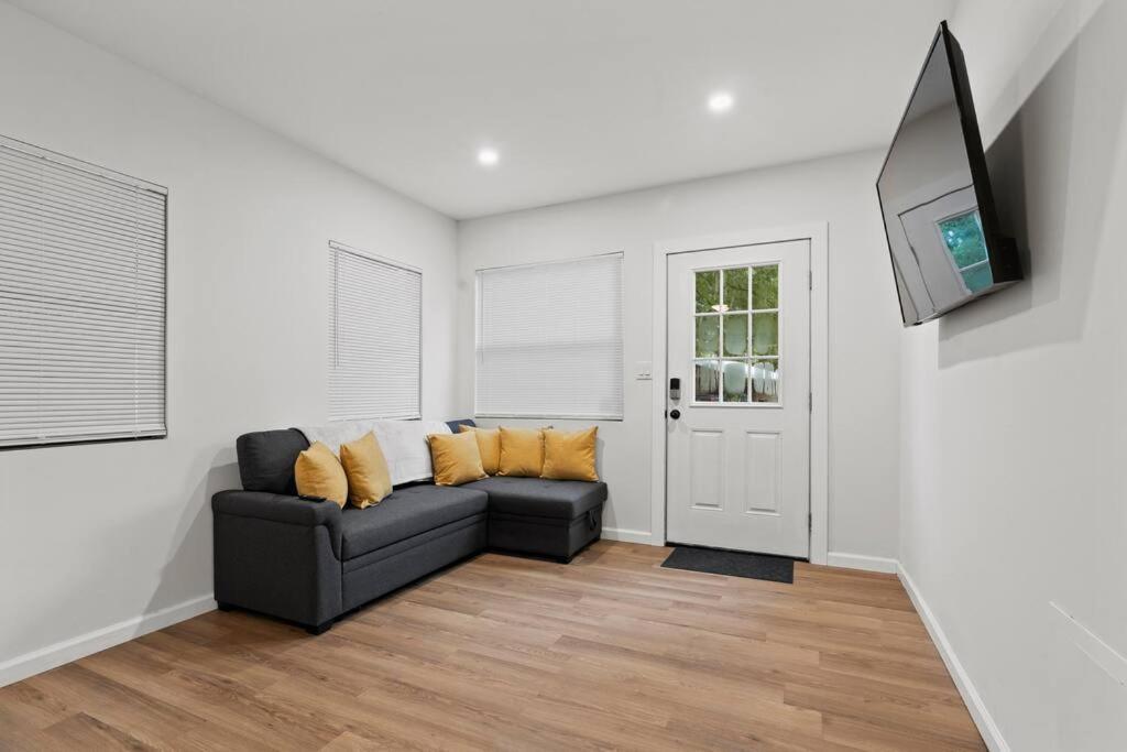 Gainesville-Newly Remodeled Home Bagian luar foto